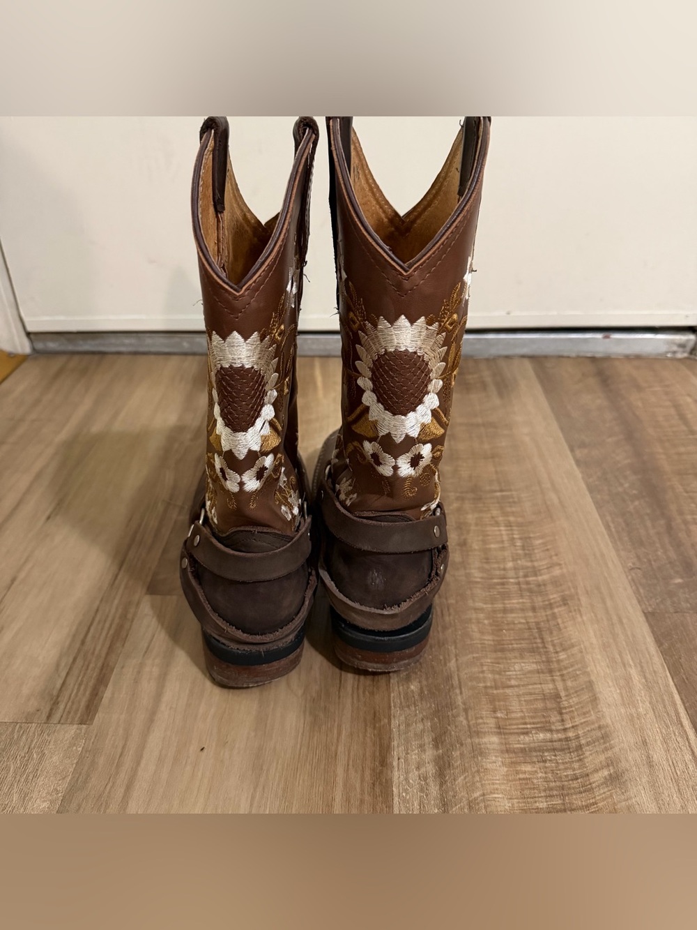 Macanta Rodeo embroidered western cowgirl boots in a brown leather size 6.5 US - Picture 5 of 12
